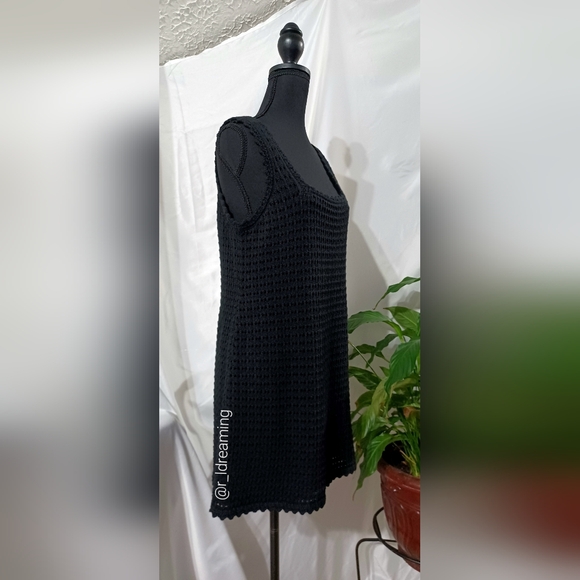 NWT GAP Black Crochet Mini Dress Size Medium Petite - Picture 5 of 10